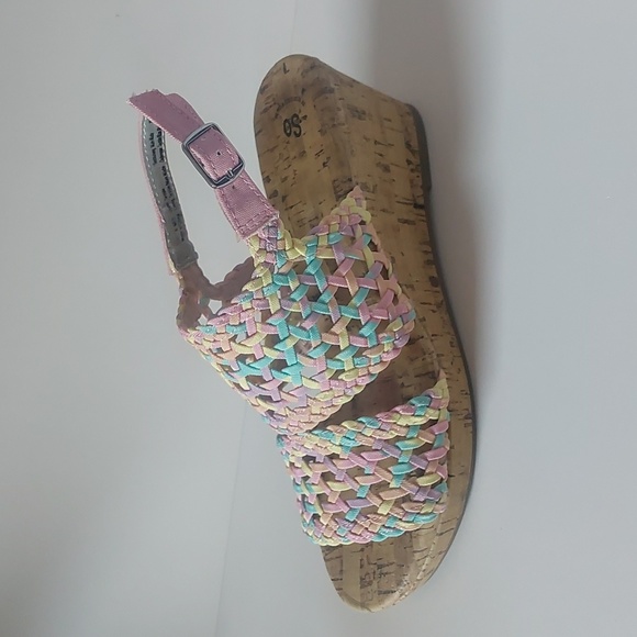 So adriene big Girls wedge sandals multicolor size 4 - Picture 3 of 8